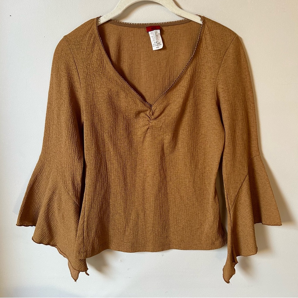 Vintage bell sleeve top
